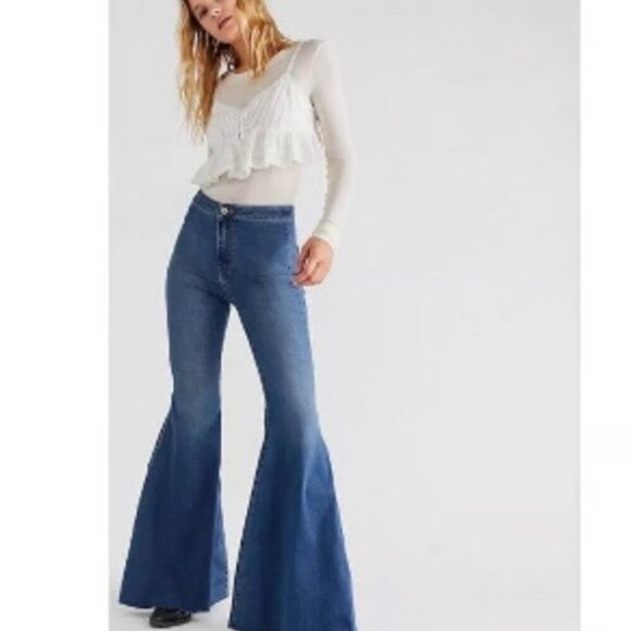 We The Free Denim - We The Free People Women's Sz 26 Just Float On Flare Bell Bottom Raw Hem Jeans
